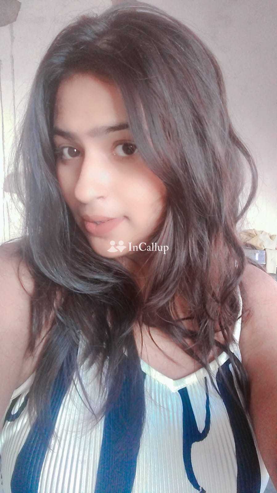 Allahabad escort service VIP college girls  RAKHI SHARMA  INDEPENDENT  COLLEGE  STUDENTS TO video jh