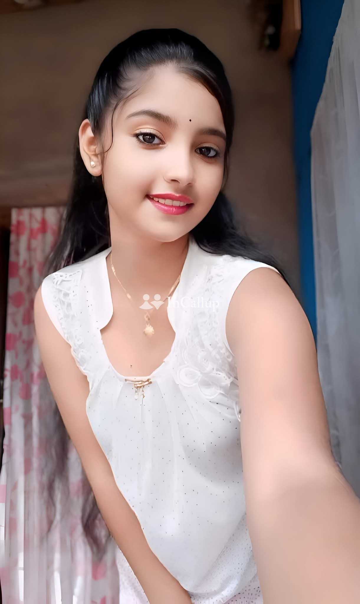hotel service full enjoy  hour available college girls and bhabhi available in your life my WhatsA f