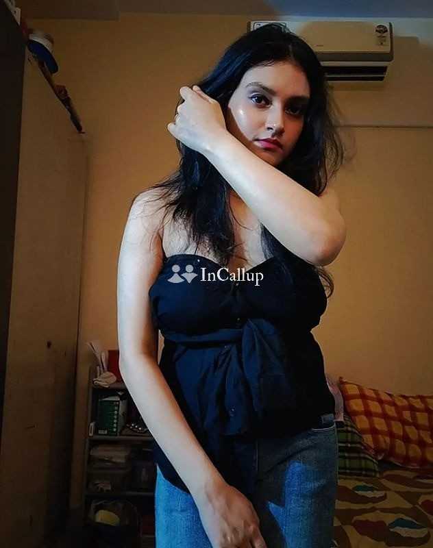 HOT  SEXY MODELS  COLLEGE GIRLS AVAILABLE FOR COMPLETE ENJOYMENT WITH HIGH PROFILE INDIAN MODEL