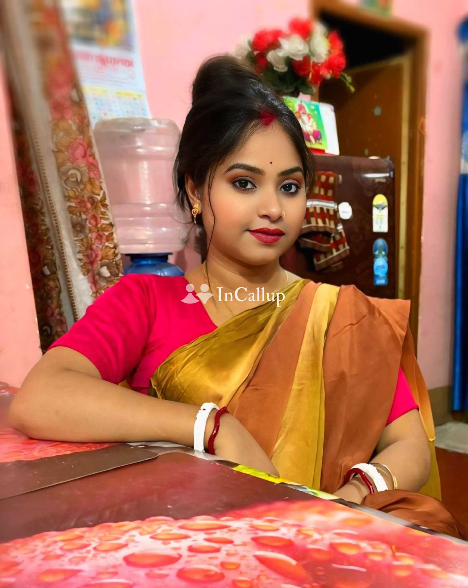 BalurghatTime and Full Time Service Available  Hygienic Full Ac Neat  Clean Room ytvHotel