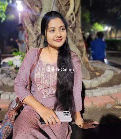 Call me RANI PATEL CALL ME FULL ENJOY FULL SEXY HOUR TO HOUR angle shaking massage