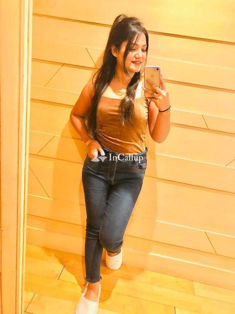 Low price  Genuine High class call girls providedsafe  and secure service call  escort now and out r