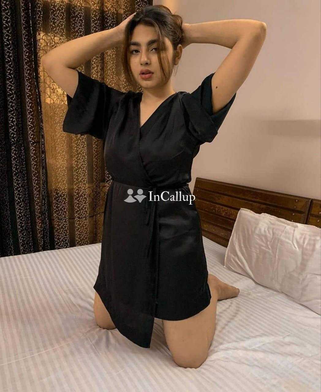 Myself Nisha independent escort girls available in Bhiwandi top models safe and secure hotel room sx