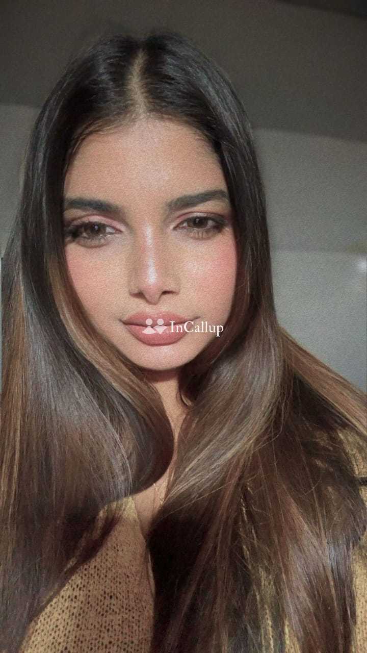 GROUP SEX HOME AND HOTAL AVAILABLE