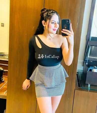 VIP top hot mo del sexy girls  horse avai lab le service no online cash payment