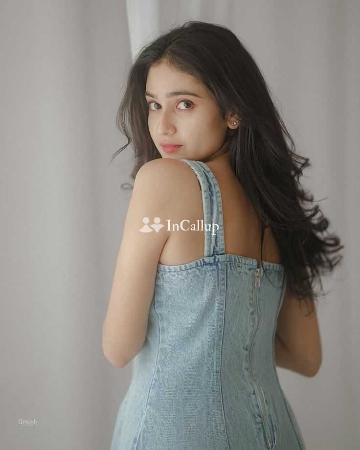 Hyderabad vip hot and sexy model college Hand to hand cash payment full open sex service available real sex service available hot girls available