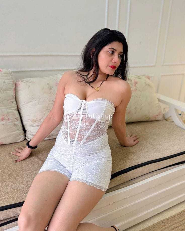 JAMNAGAR VIP ESCORT SERVICE WITH GENUINE SATISFACTION COOPERATIVE GIRL SAFE AND SECURE CALL ME 24 HR