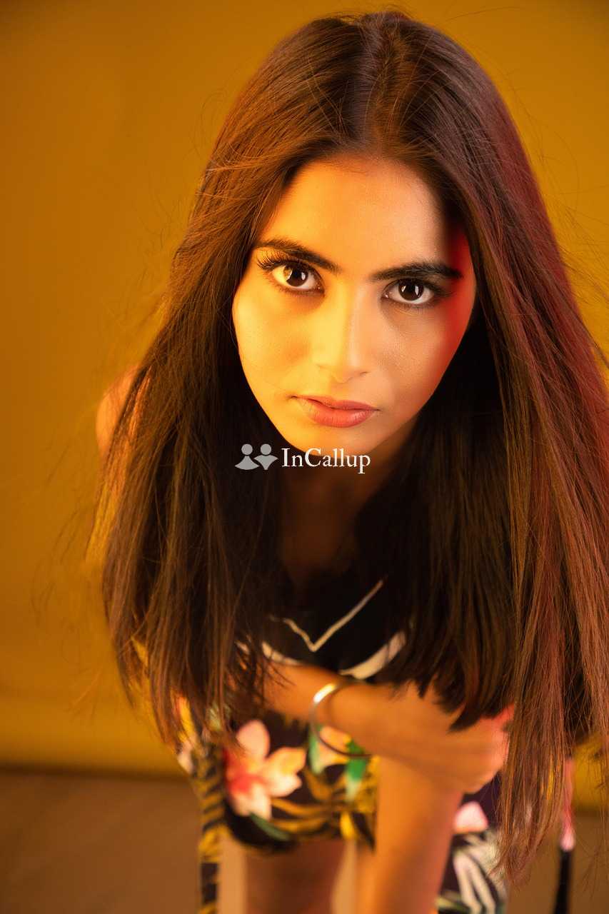 GONDA CALL GIRL GUENINE SEXY COLLEGE GIRL STUDENT CLASSI CALL GIR bbb bbb nnn njn vvg ccc fff kkk