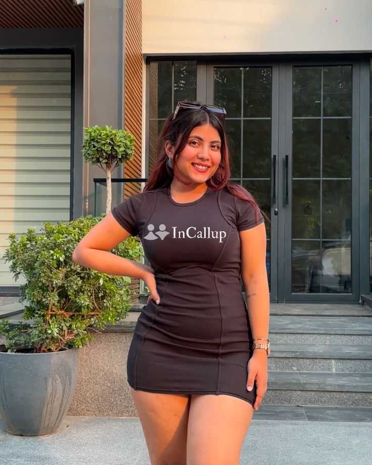 Riya Kumari call girl service all sex positions know this to provide customer.   To full satisfactio
