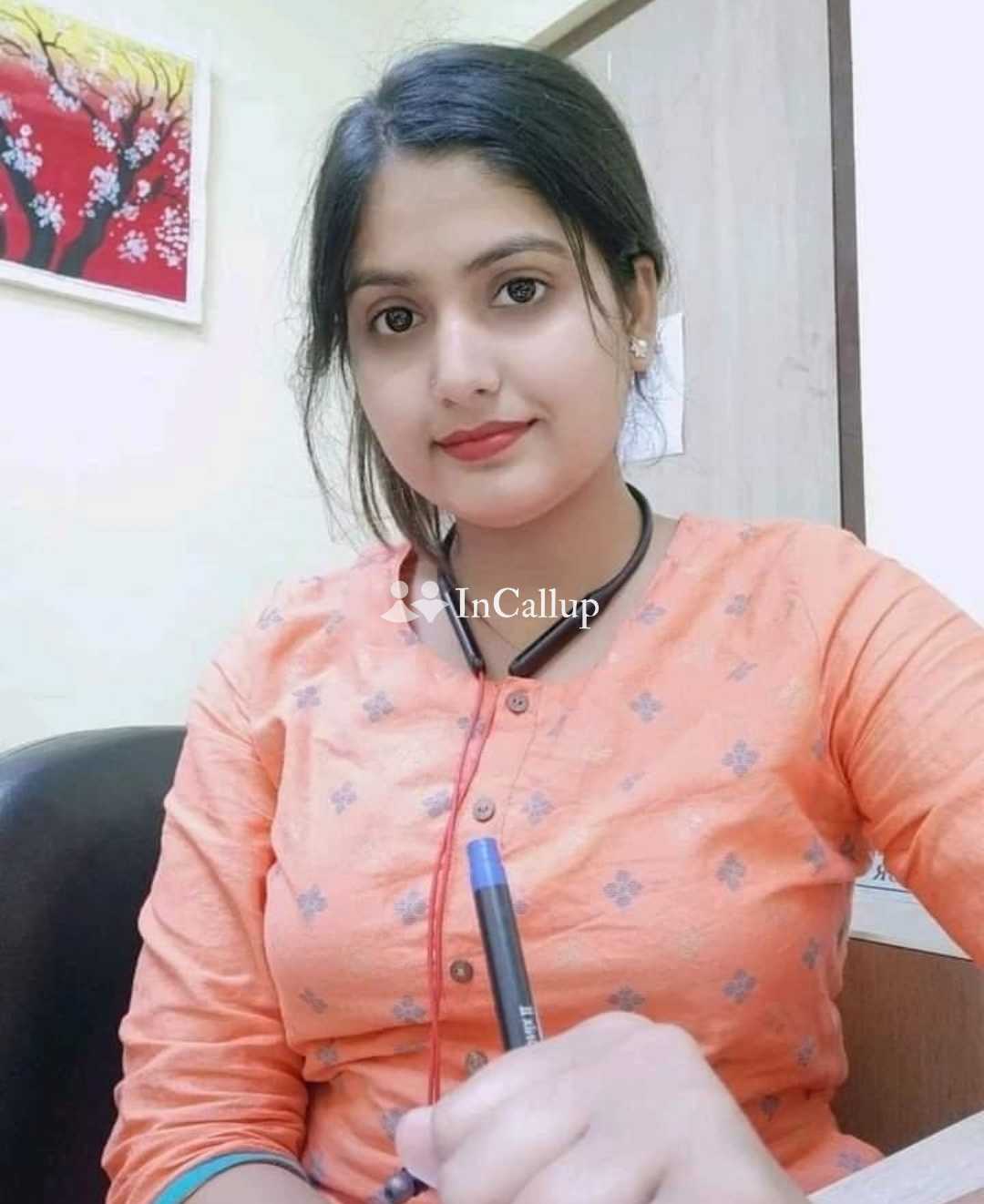 Kurukshetra beautiful slim natural model available Home and Hotel enjoy unlimited short chnn
