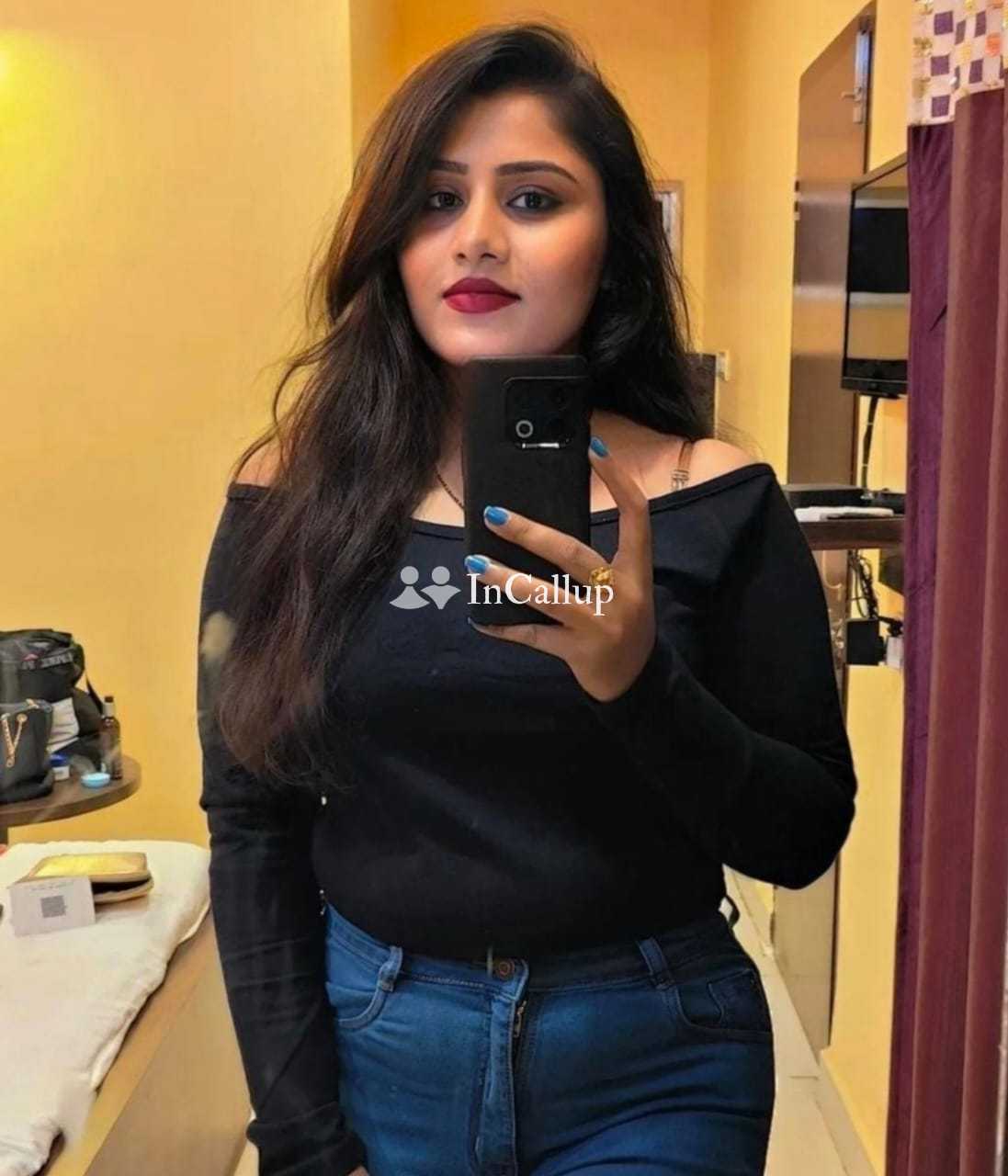 Latur 7821084089 hot vip high profile college students model house wife available here only genuines