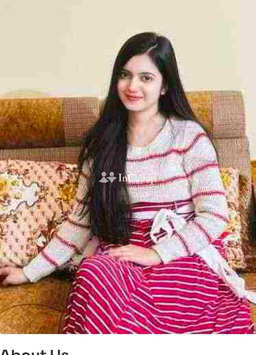 Nizamabad well educated beautiful model available anytime