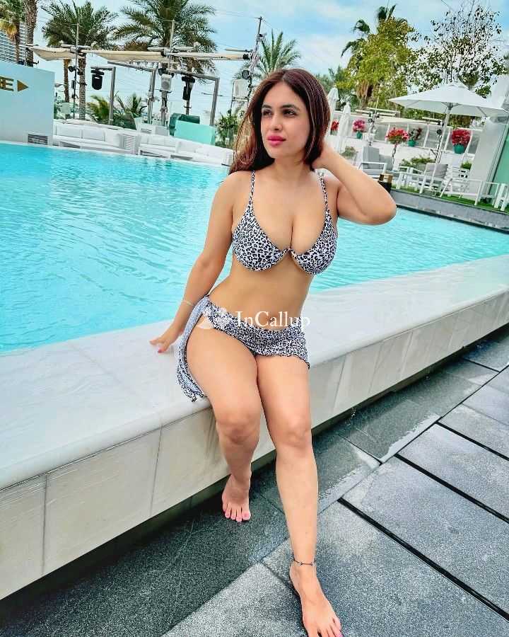 I AM RIYA SHAH SINGLE INDEPENDENT GENUINE SERVICE GIRL AVAILABLE NOW FOR REAL MEET OR VIDEO call.  .